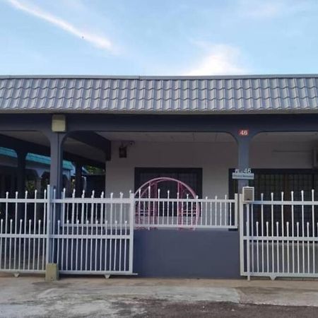 Mersing Spacious 3Bedroom With Free Parking Space Zewnętrze zdjęcie