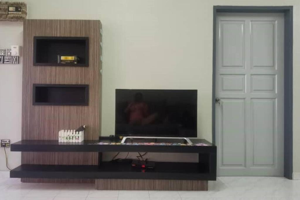 Mersing Spacious 3Bedroom With Free Parking Space Zewnętrze zdjęcie